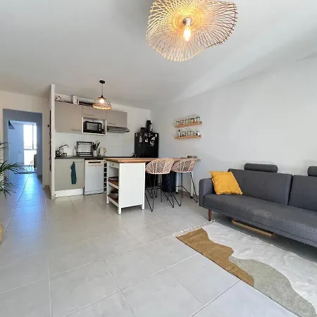 La Louisiane: Lumineux T3 - Proche Metro Apartmán